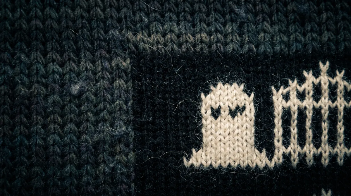 Cemetery Row, macro of the knitted jacquard stitches