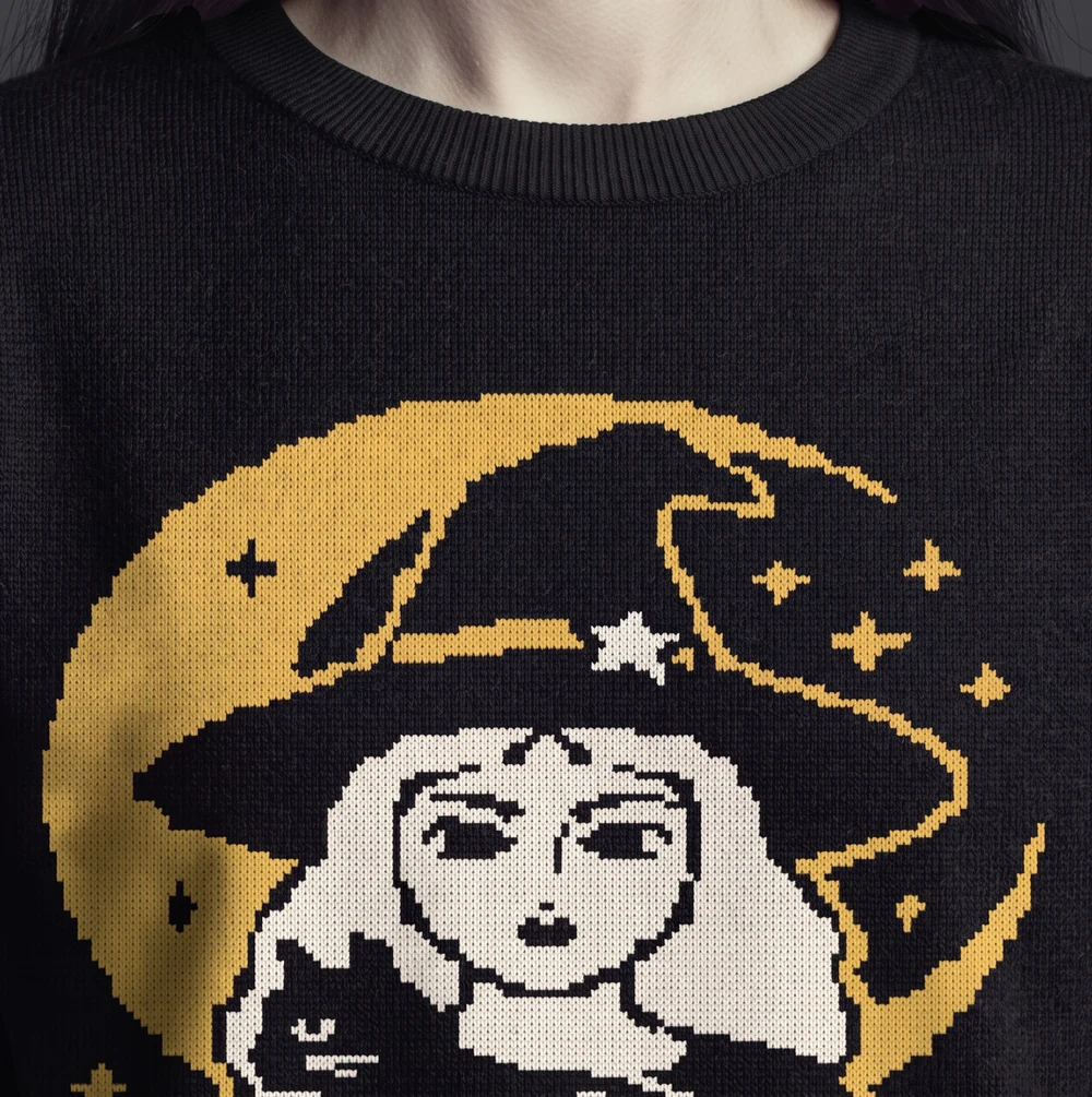 La Strega — close-up of the knitted jacquard motif